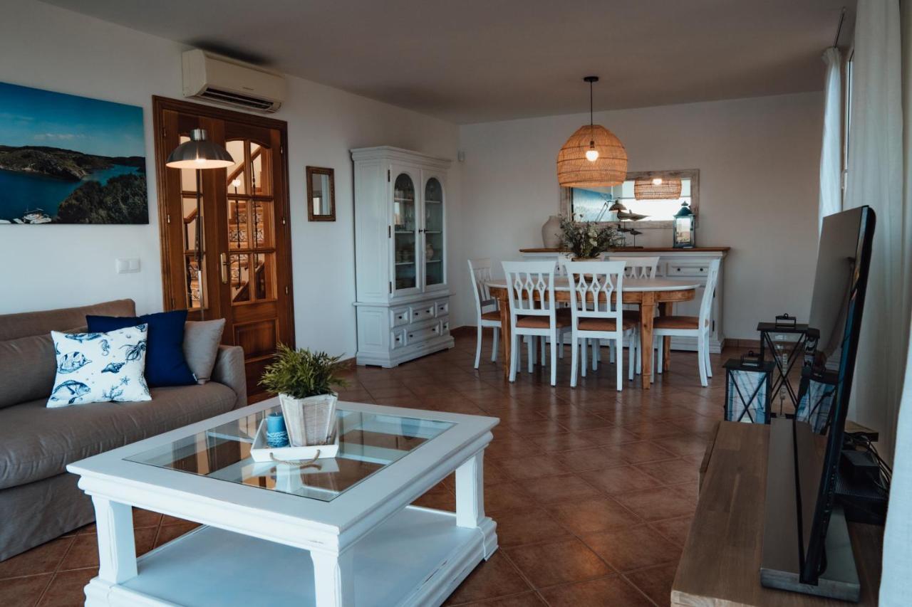 Menurka - Port d'Addaia Villa Bagian luar foto