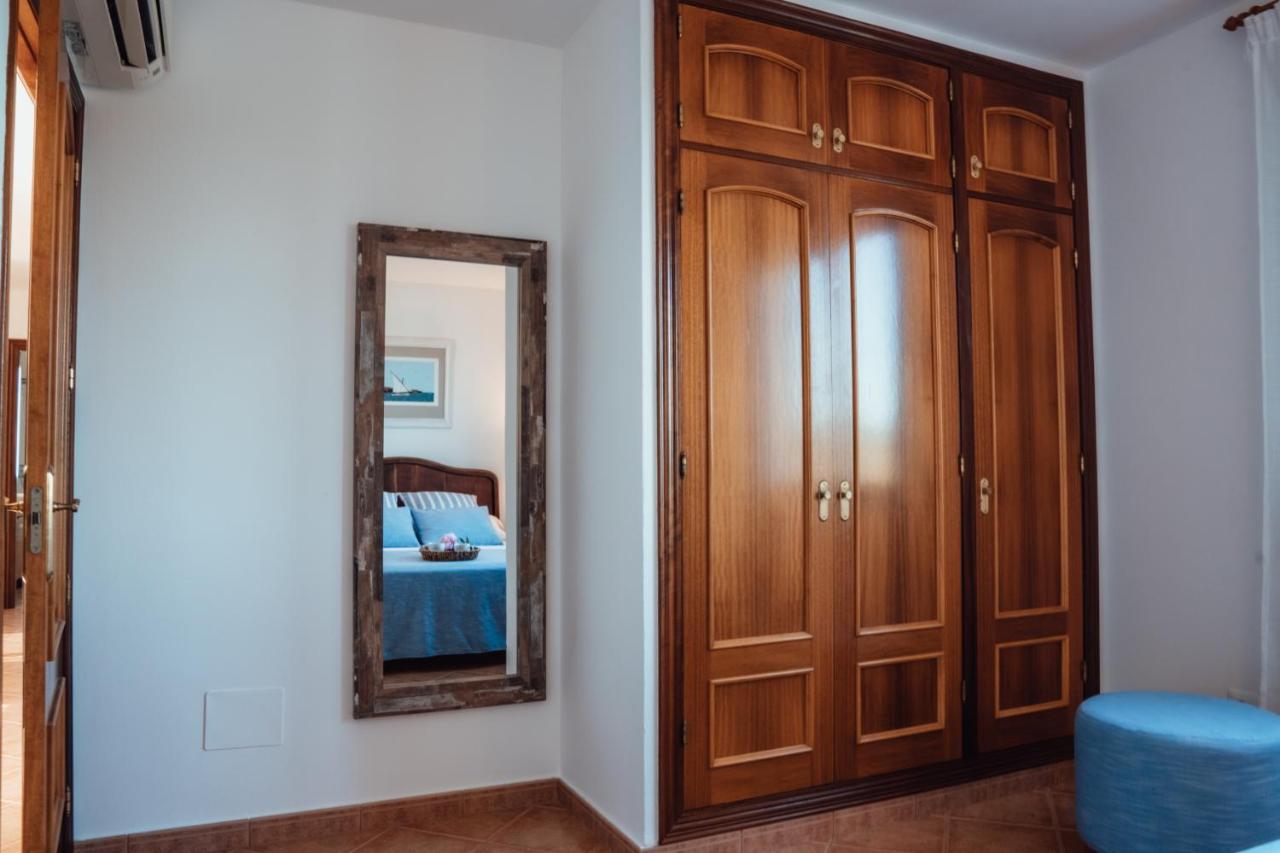 Menurka - Port d'Addaia Villa Bagian luar foto